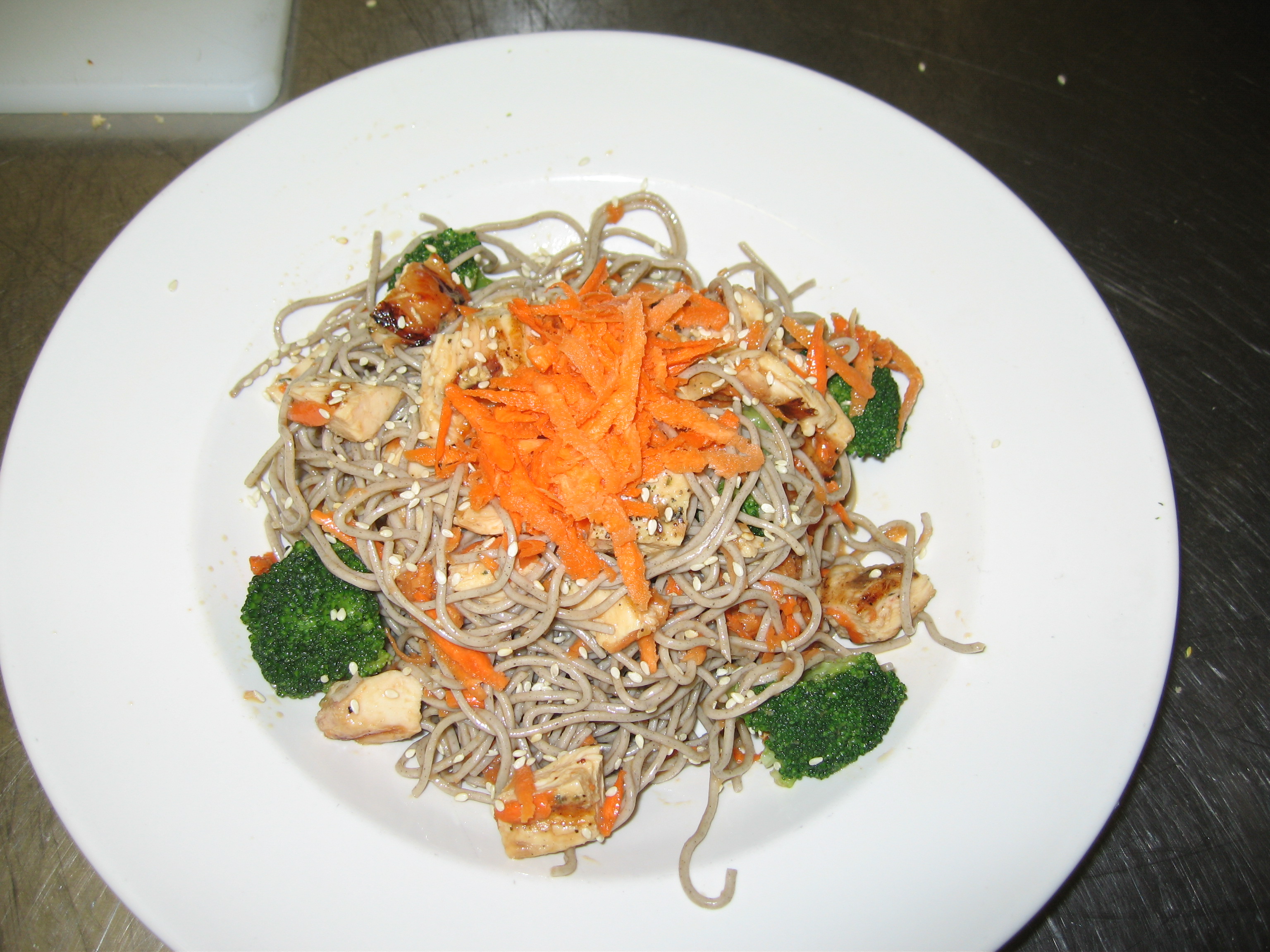 Order Japanese Noodle Salad food online from Jumpin Java store, Studio City on bringmethat.com