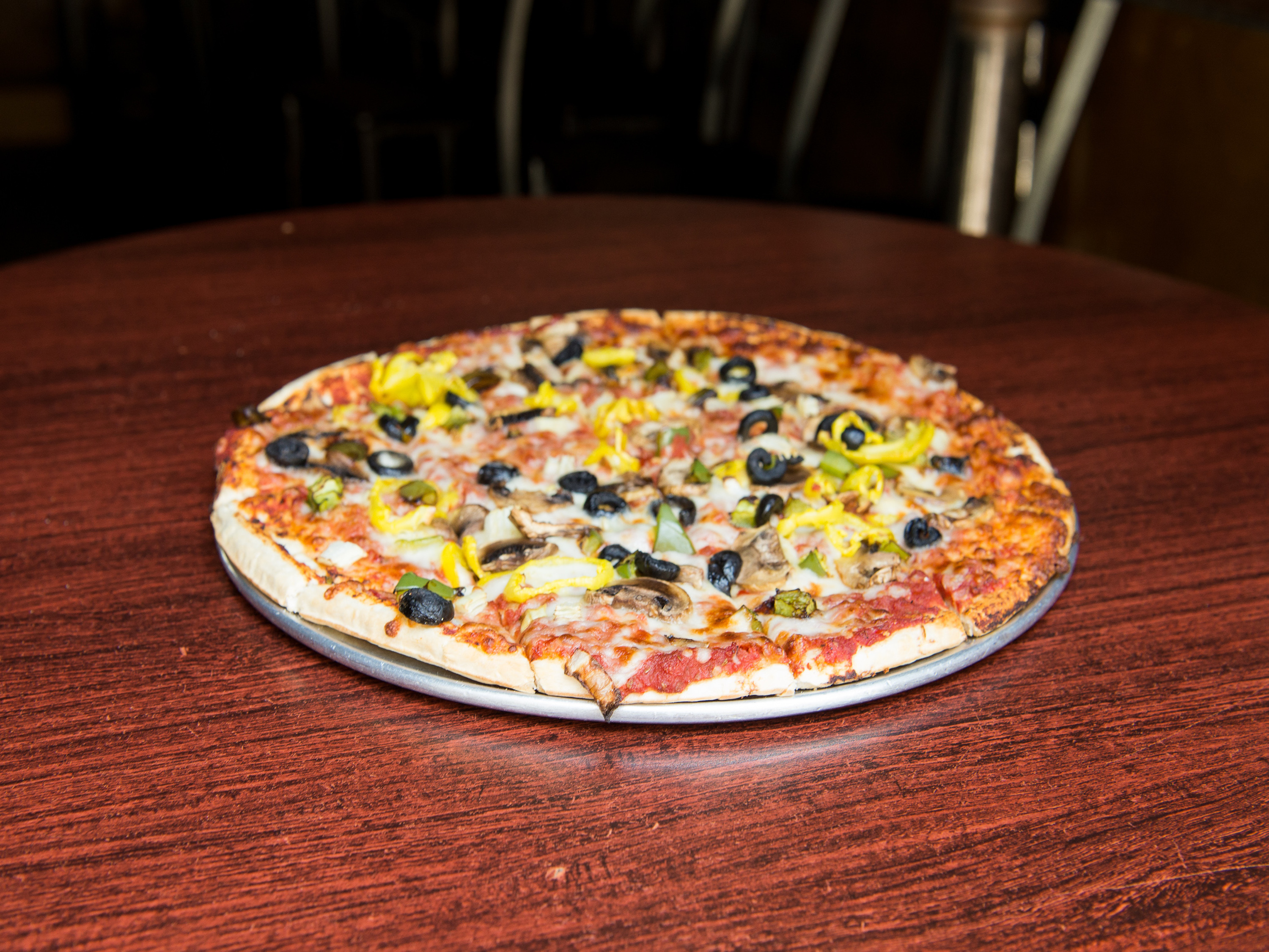 Order Veggie Pizza food online from R Bar Arena store, Columbus on bringmethat.com