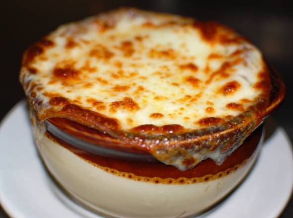 Order French Onion Soup food online from Poor Richard's Restaurant store, Gainesville on bringmethat.com