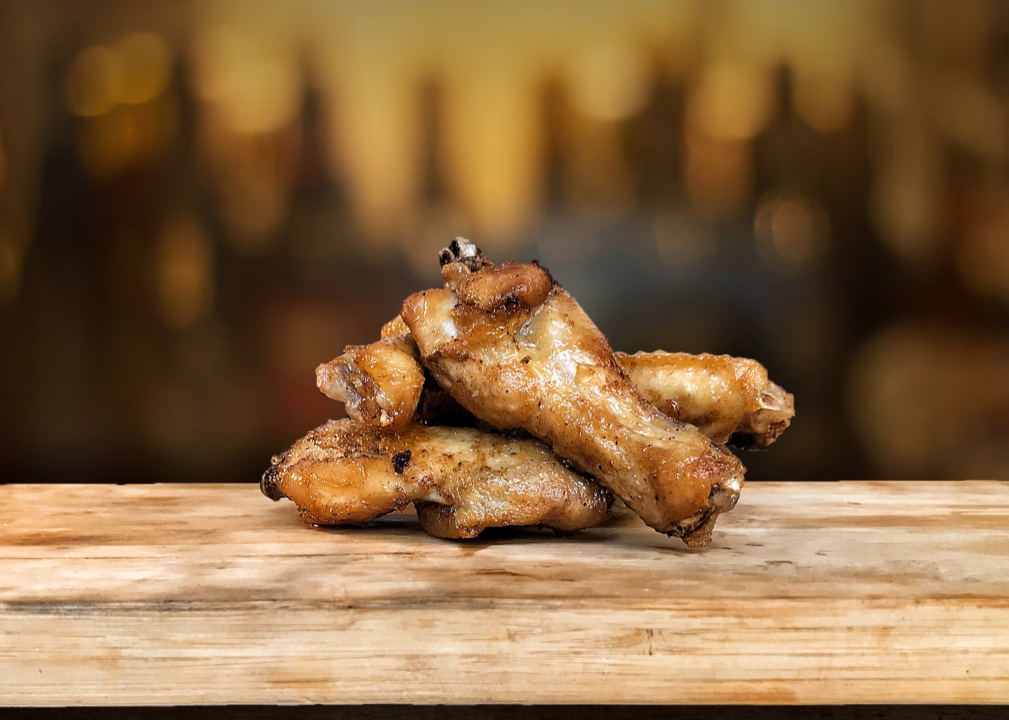Order Plain Wings food online from Wing O Maniac store, Los Angeles on bringmethat.com