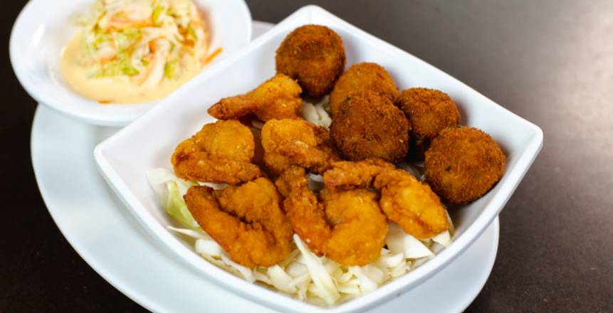 Order Crabcakes & Shrimp food online from Dallas bbq store, New York on bringmethat.com