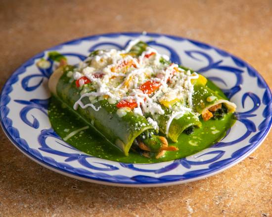 Order Spinach and Chicken Enchiladas food online from Casa Tequila store, Salem on bringmethat.com