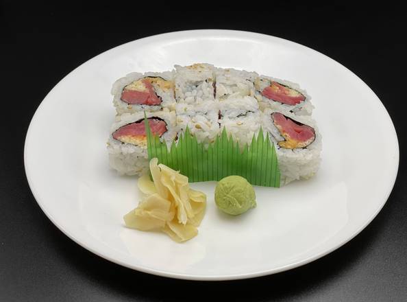 Order Spicy Crunchy Roll food online from Sea Lion Sushi store, Danvers on bringmethat.com