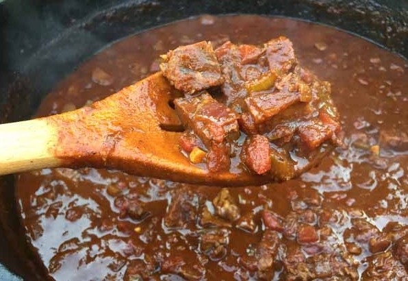 Order SM Texas Brisket Chili [seasonal] food online from Blu's Barbeque & Bbq Catering store, Dallas on bringmethat.com