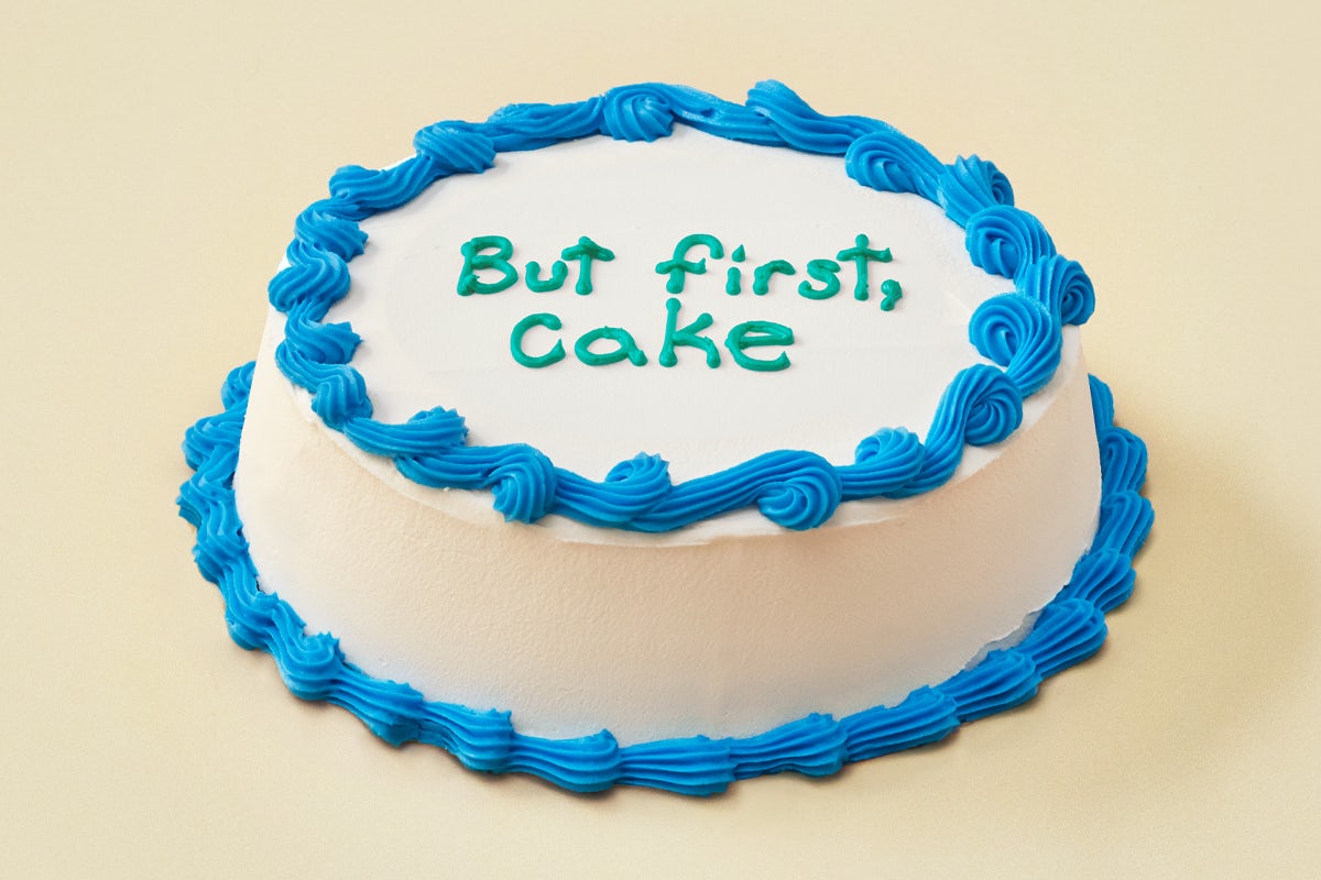 Order Round Ice Cream Cake food online from Carvel store, Oceanside on bringmethat.com