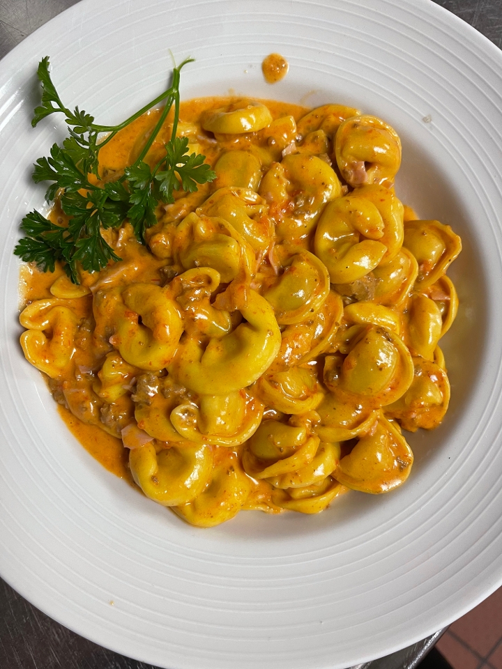 Order George's Tortellini food online from New York J and P Pizza store, Mount Airy on bringmethat.com