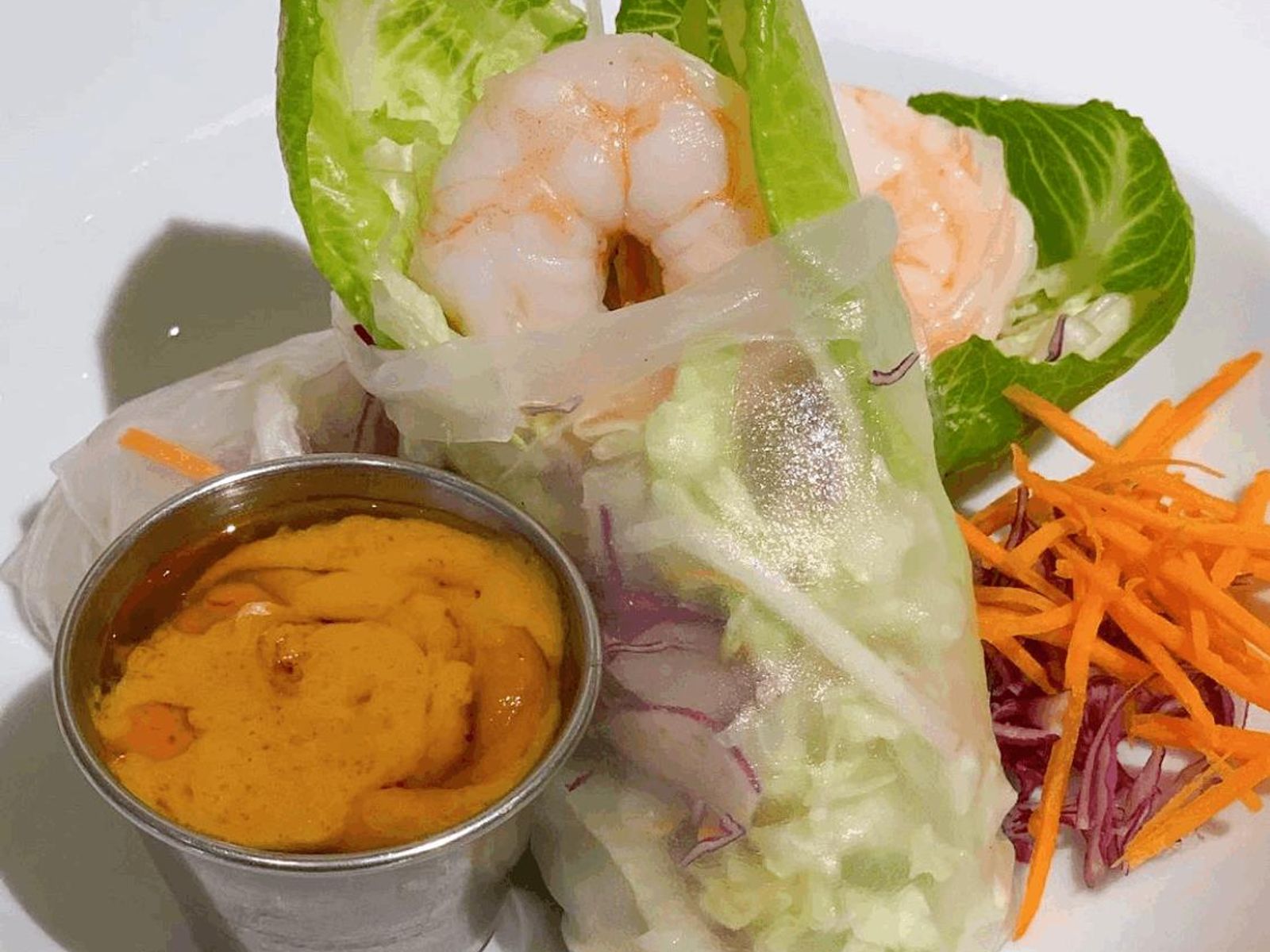 Order Summer Rolls food online from I Am Thai Eatery store, Vancouver on bringmethat.com