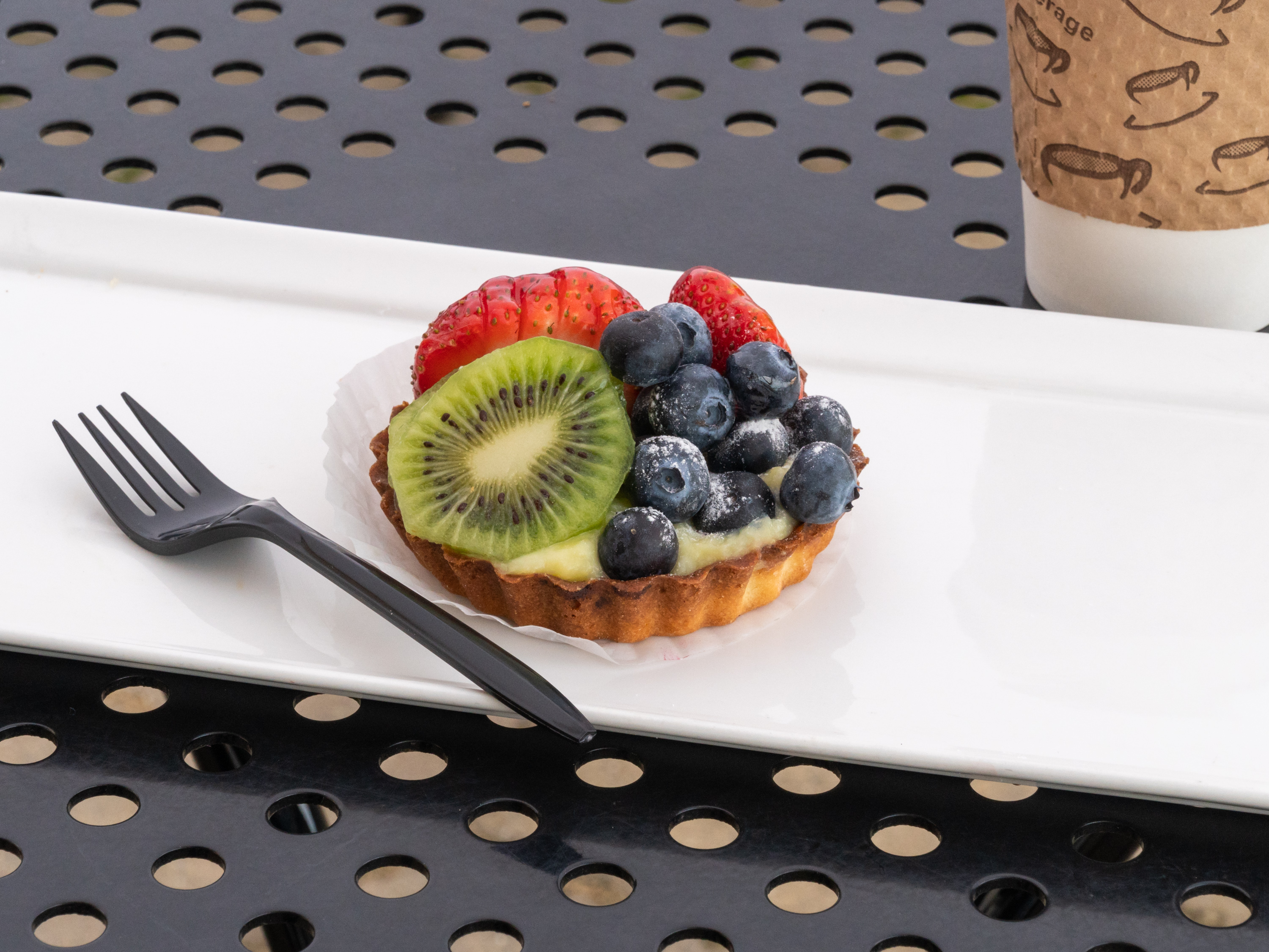 Order Mixed Fruit Tart food online from Dore Bakery store, Brentwood on bringmethat.com