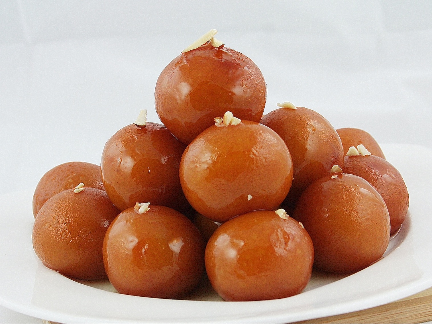 Order WARM GULAB JAMUN food online from Naan-Tastic store, Rochester on bringmethat.com