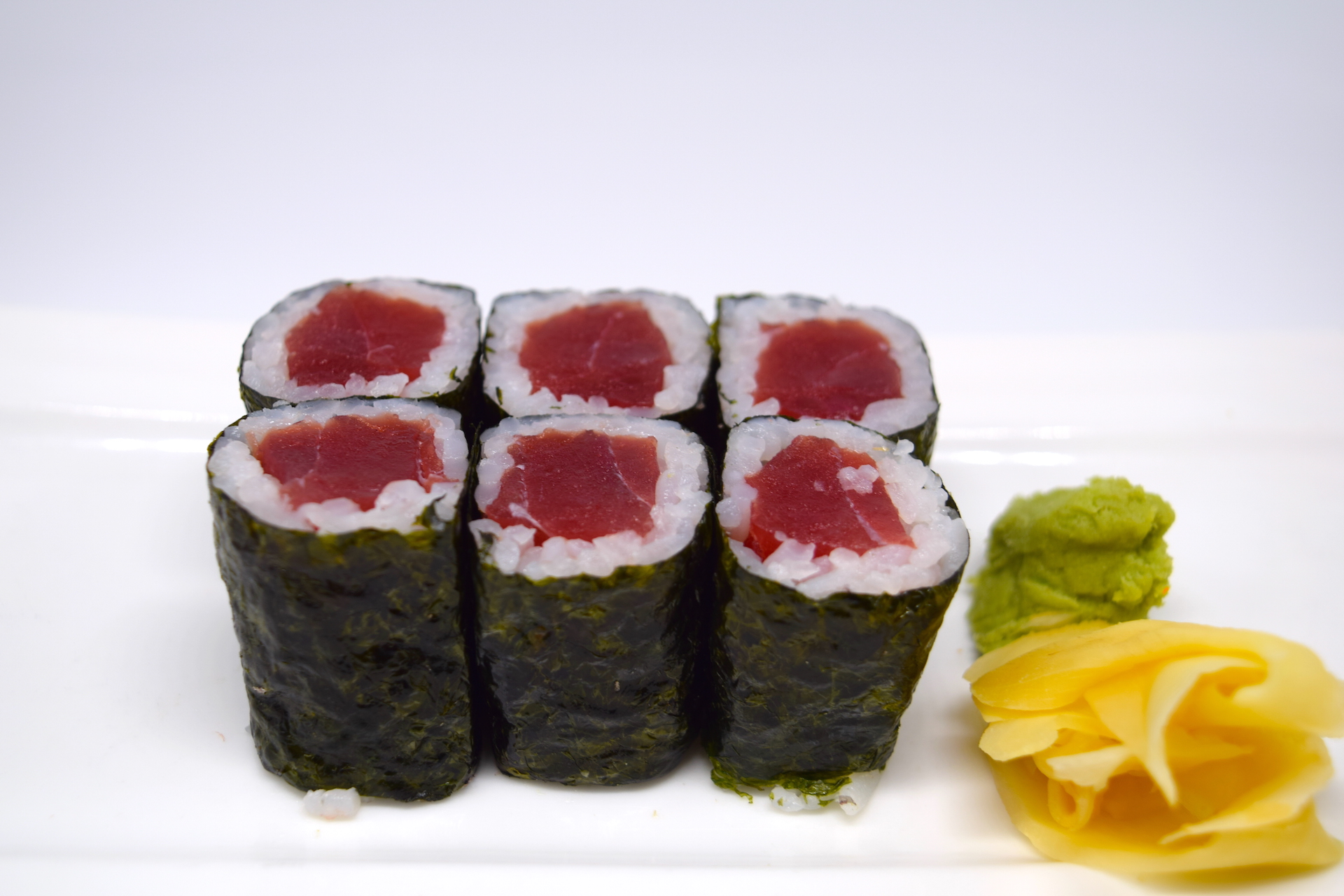 Order Tuna Roll food online from Mizu Japanese Restaurant store, Niles on bringmethat.com