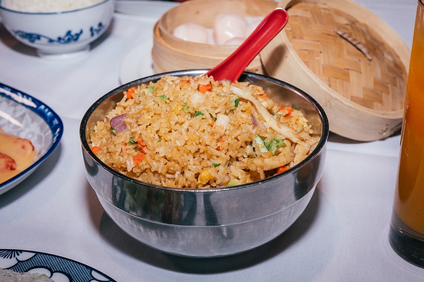 Order Chicken Fried Rice food online from Jue Lan Club store, New York on bringmethat.com