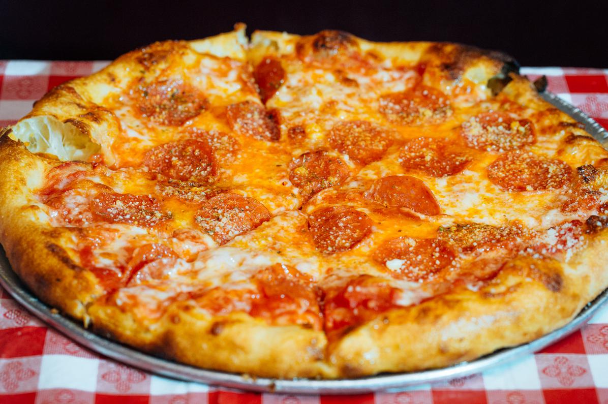 Order Pepperoni Pizza food online from Enjay Pizza At Smokey Joe store, Philadelphia on bringmethat.com
