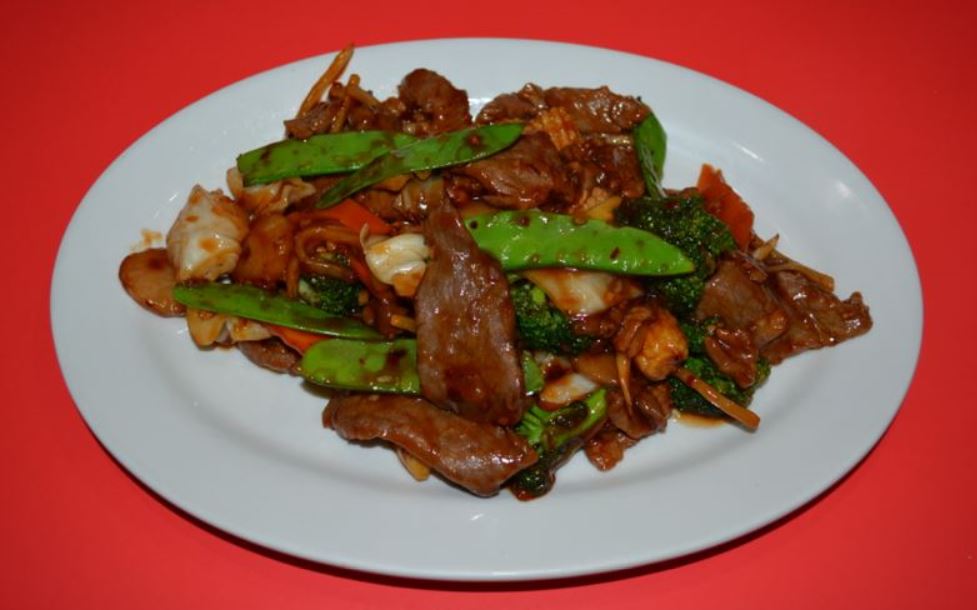 Order B7. Hunan Beef food online from Canton Express store, Plano on bringmethat.com