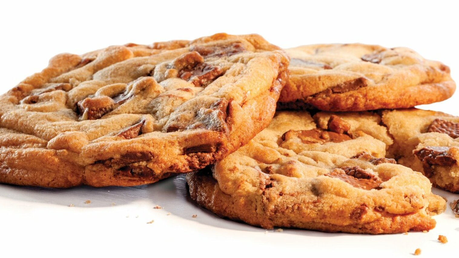 Order Chocolate Chunk Cookie food online from Penn Station store, Greensboro on bringmethat.com