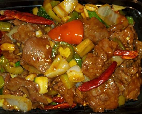 Order Kung Pao Beef 宫保牛 food online from Canton Phoenix store, Tigard on bringmethat.com
