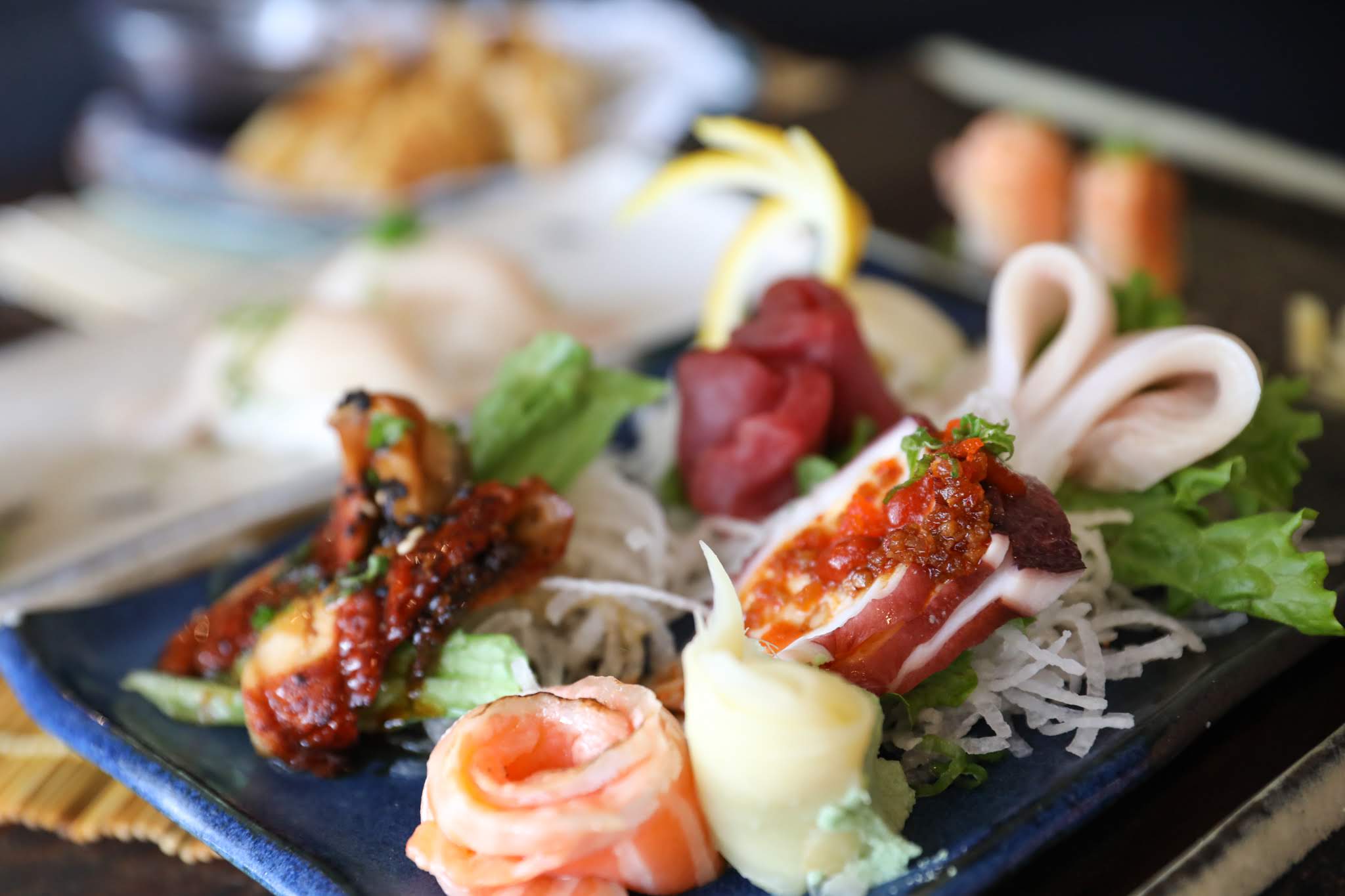 Order Regular Mix Sashimi food online from Satori Sushi & Teriyaki Grill store, Elk Grove on bringmethat.com