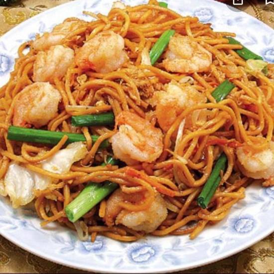 Order Shrimp Chow Mein food online from Lucky Wok Chinese Food store, Ontario on bringmethat.com