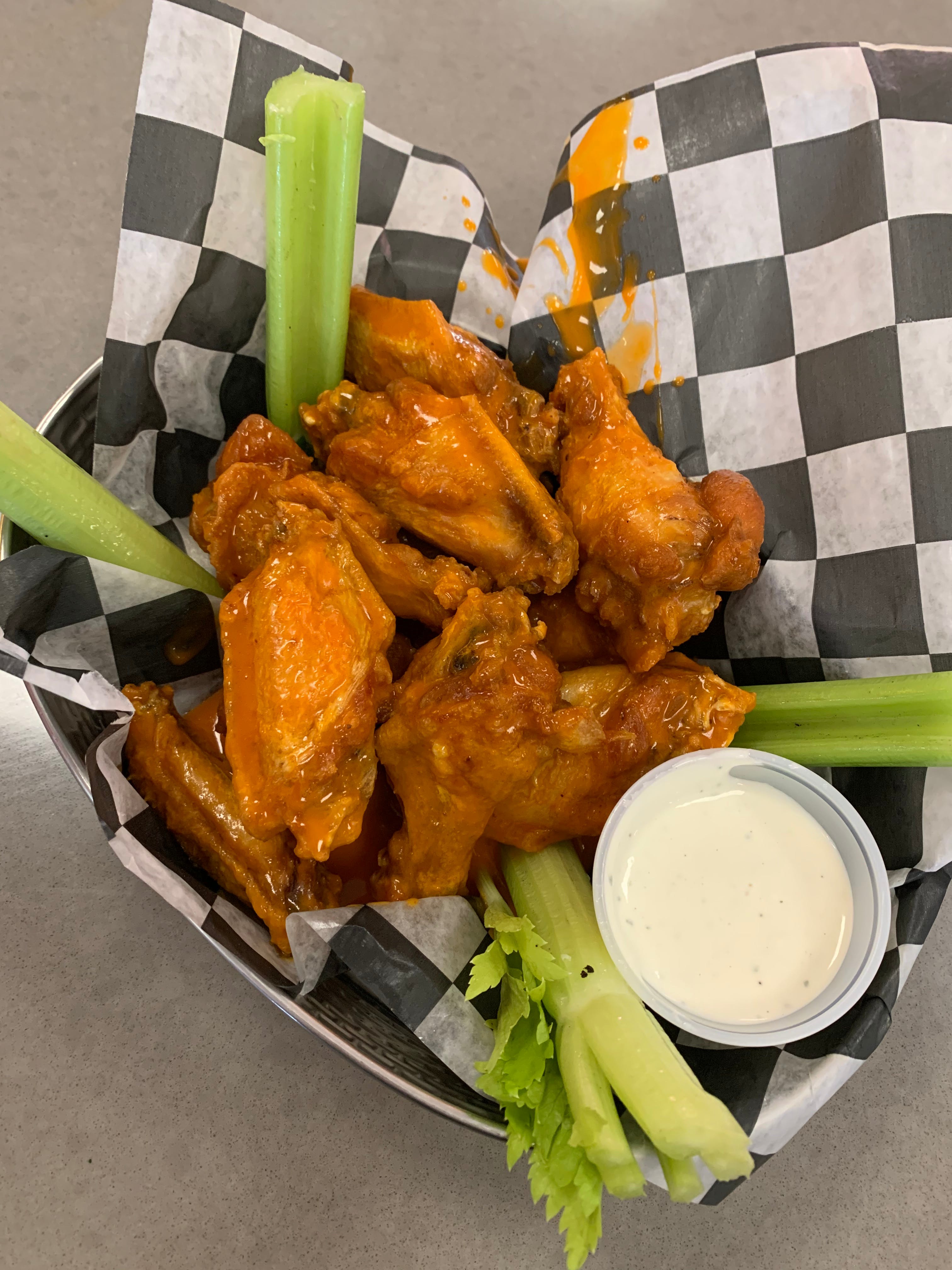 Order Wings - 6 Pieces food online from Sals Pizza store, Suffolk on bringmethat.com
