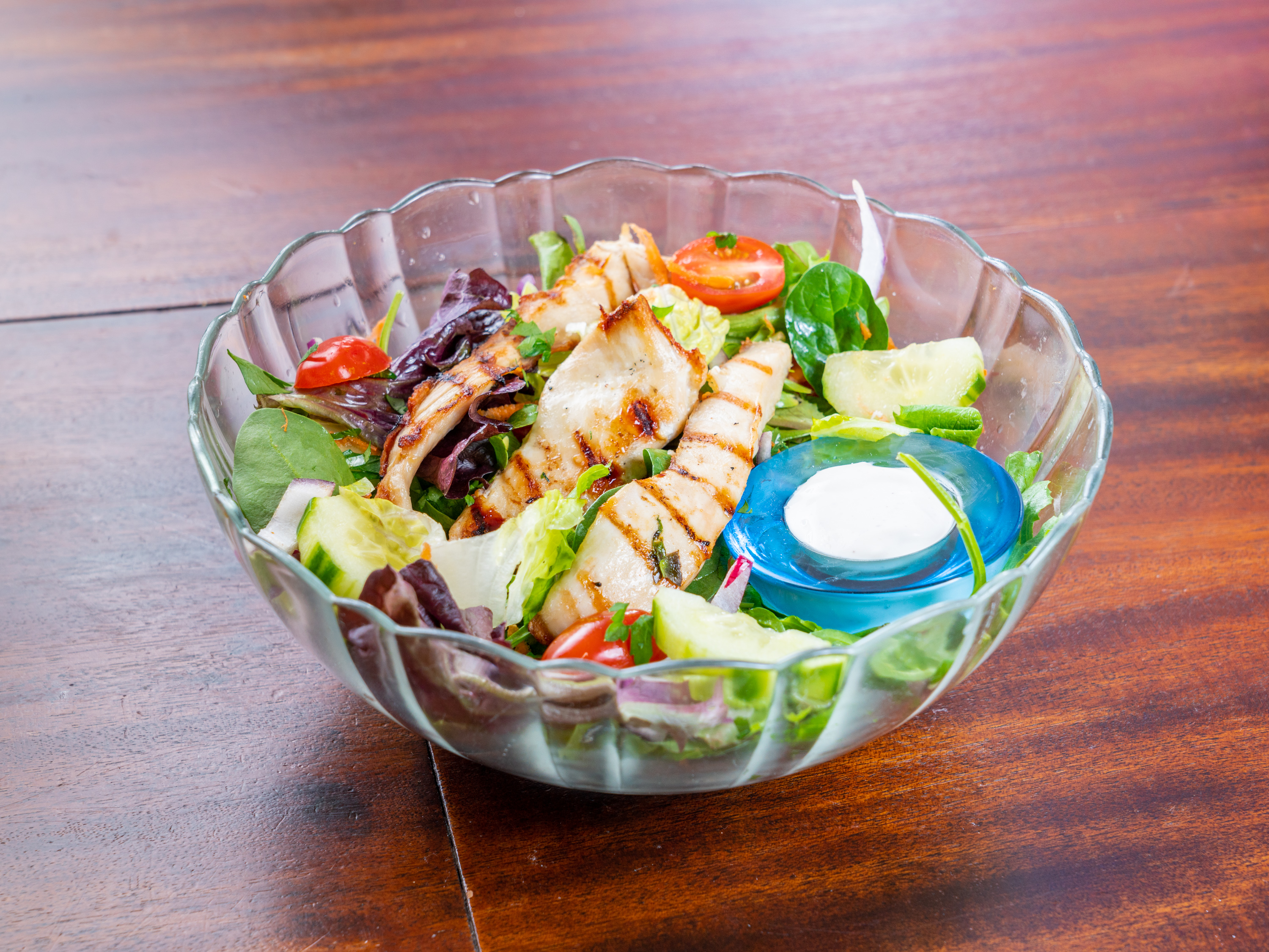 Order Lunch House Salad with Chicken food online from Lou Lou's Wings & Moore store, Lynbrook on bringmethat.com