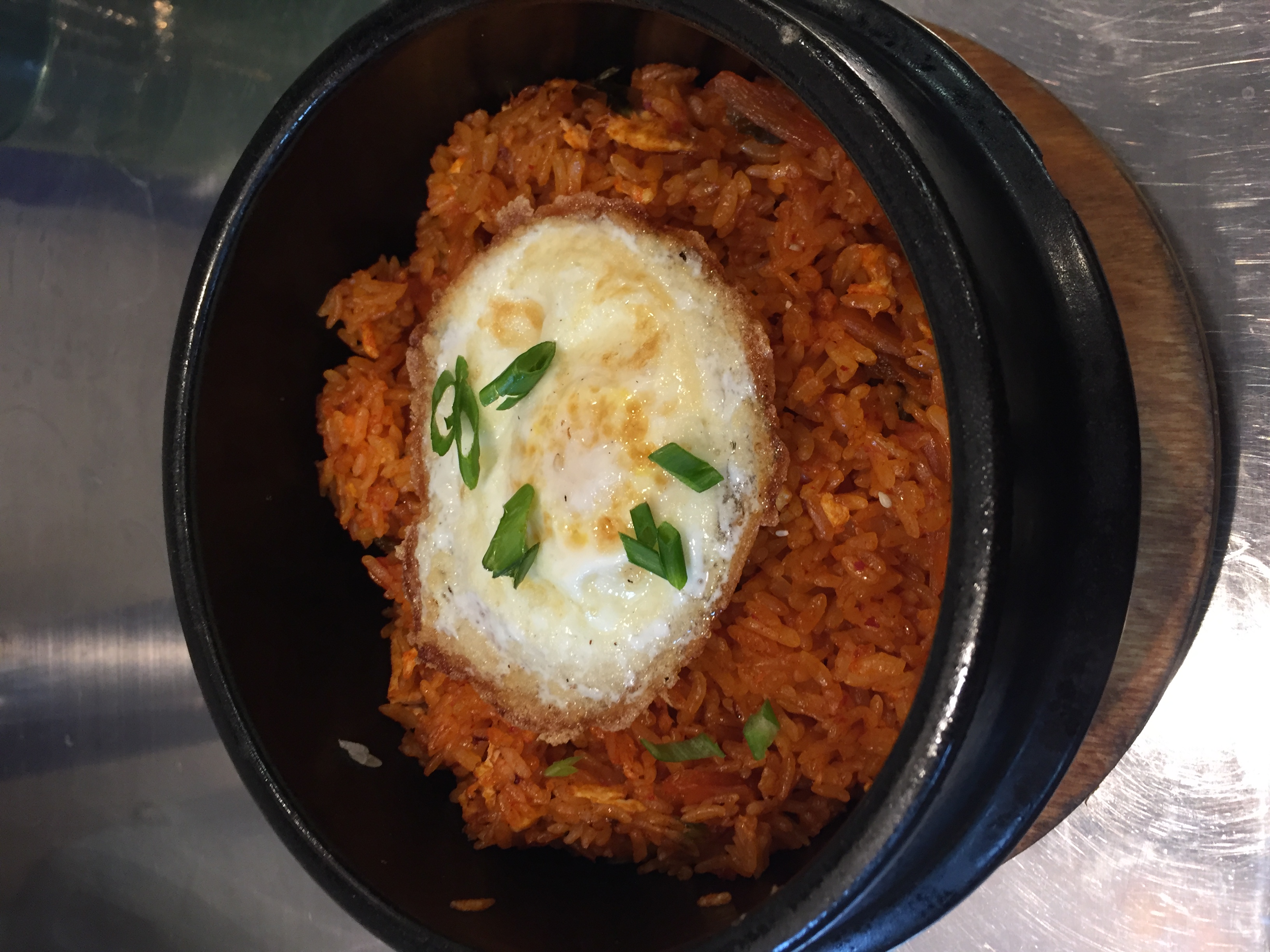 Order M3. Kimchi Fried Rice in Hot Stone Pot food online from Jang Guem Tofu & Bbq store, Sugar Land on bringmethat.com