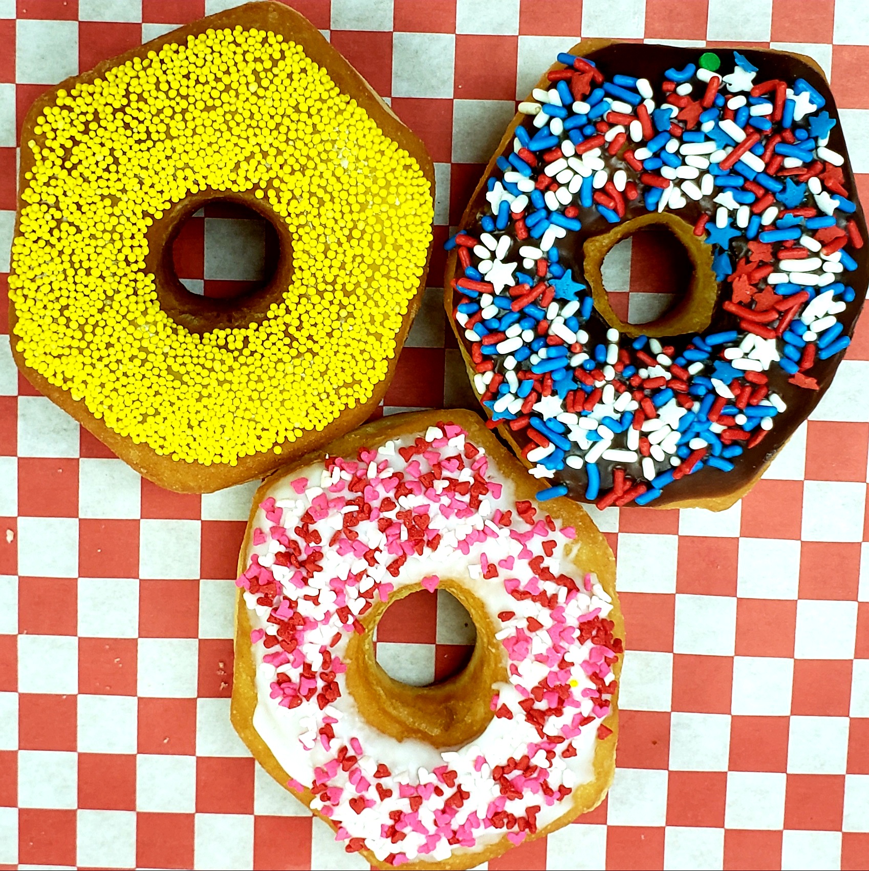 Order Sprinkled Donut food online from Mydonuts store, Dallas on bringmethat.com