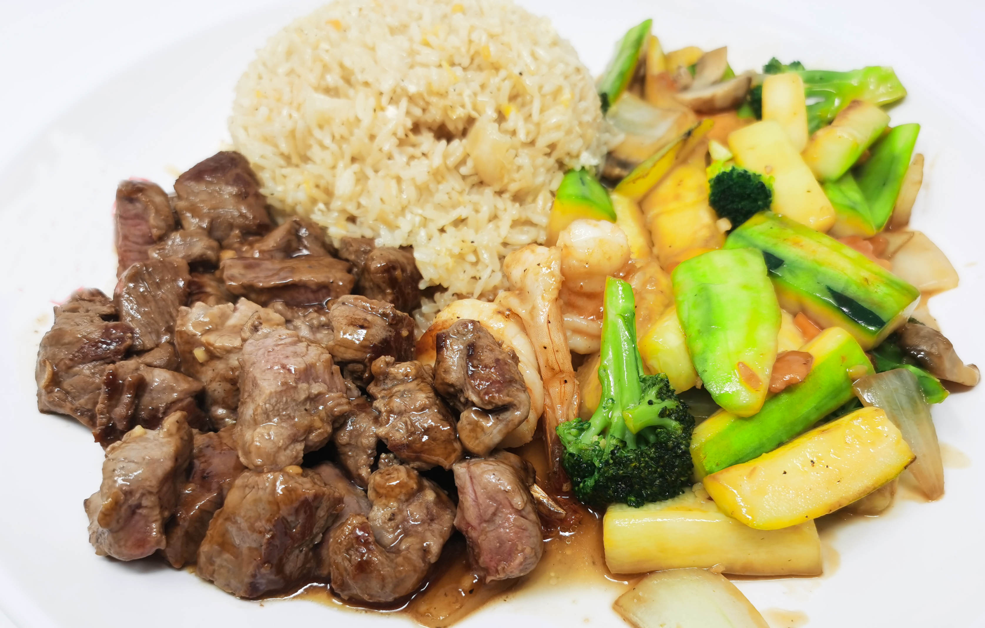 Order Hibachi Filet Mignon Dinner food online from Izumi Japanese Restaurant store, Youngstown on bringmethat.com