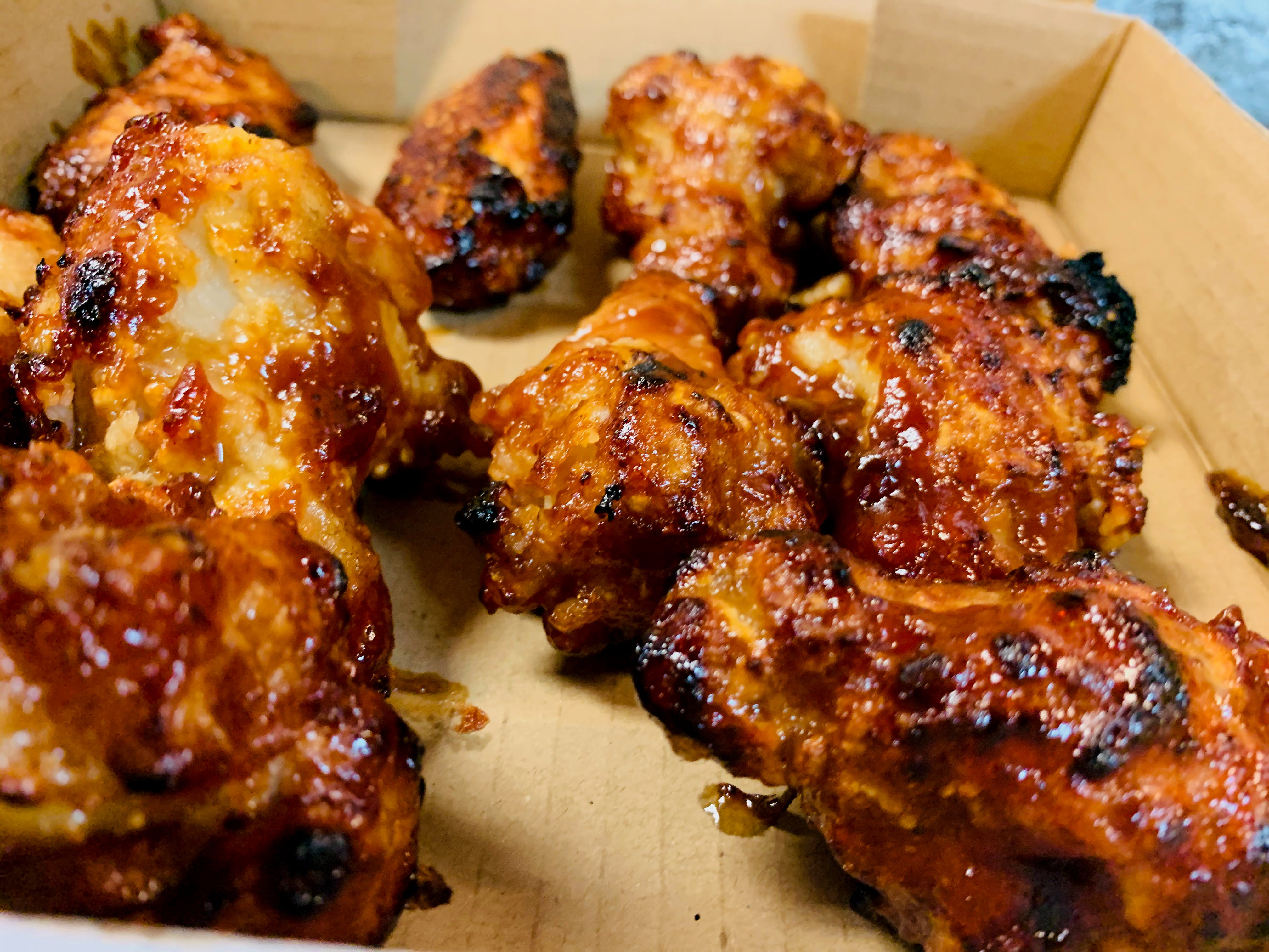 Order Bone-In Wings - 10 Pieces food online from Pizza Express store, Castro Valley on bringmethat.com