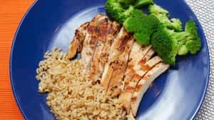 Order Grilled Chicken food online from Muscle Maker Grill Of Greenville store, Greenville on bringmethat.com