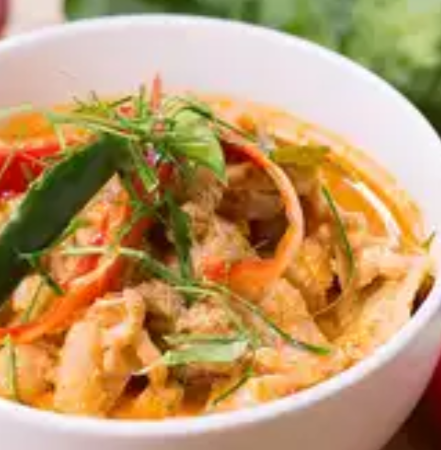 Order Panang Curry food online from Lanna Thai Restaurant store, Livermore on bringmethat.com