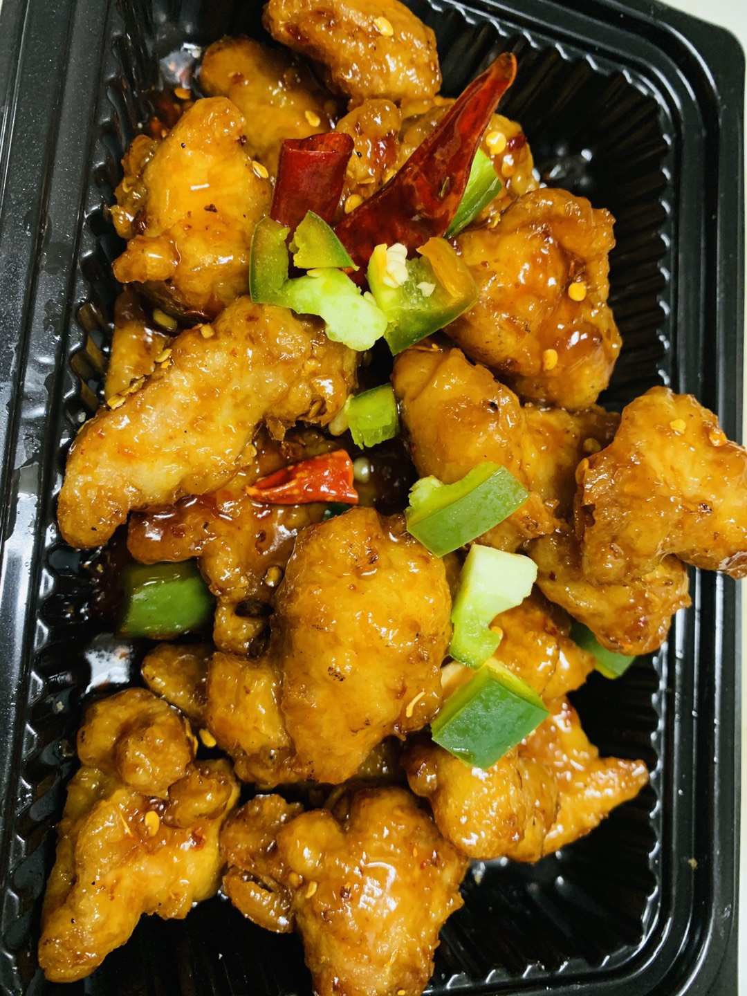 Order General Tso's Chicken food online from Lee Garden Restaurant store, San Leandro on bringmethat.com