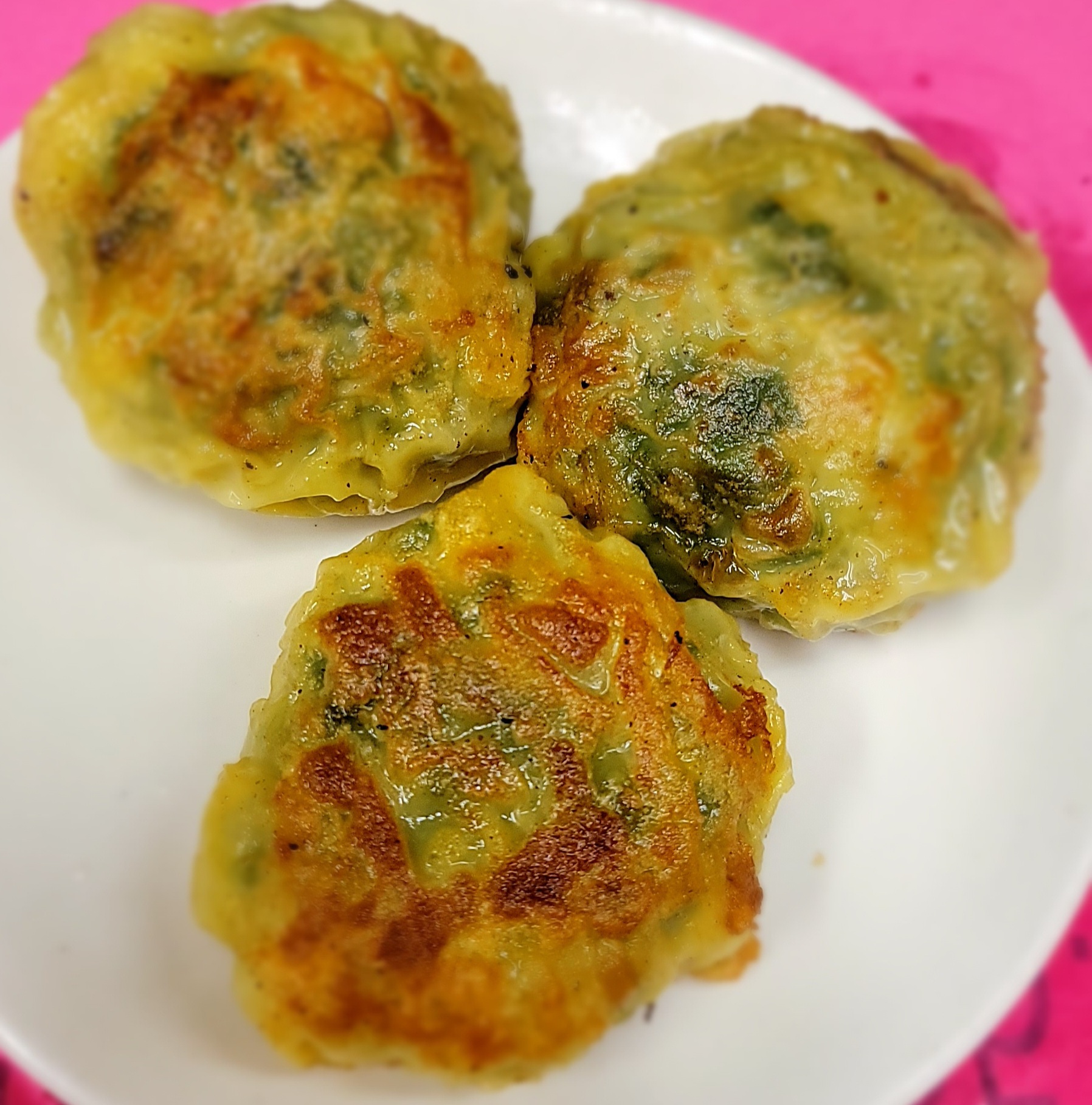 Order Pan Fried Chives Shrimp and Pork Dumpling food online from Wong Gee store, Silver Spring on bringmethat.com