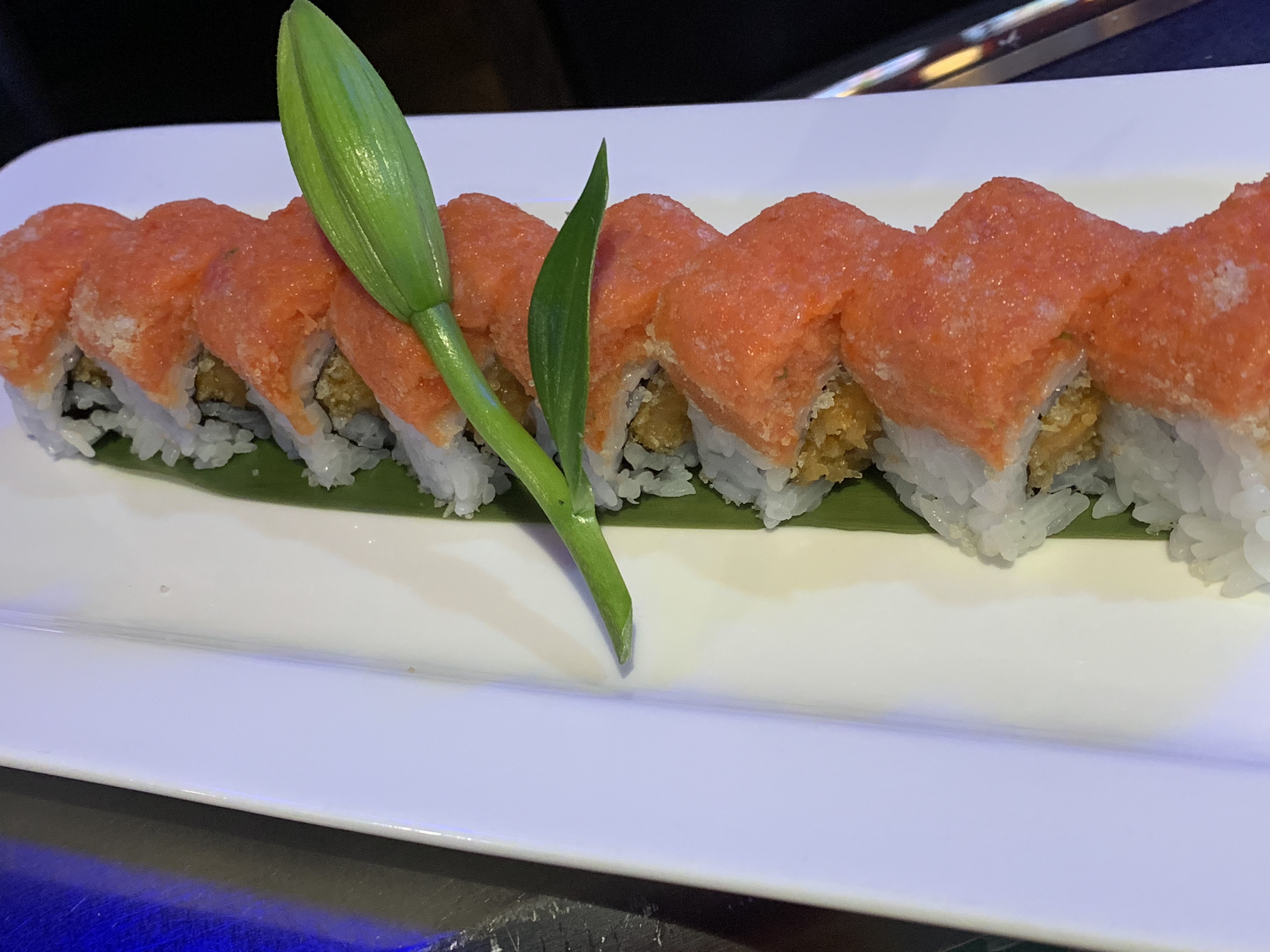 Order King Roll food online from Sakura Japanese Sushi & Hibachi store, Canton on bringmethat.com