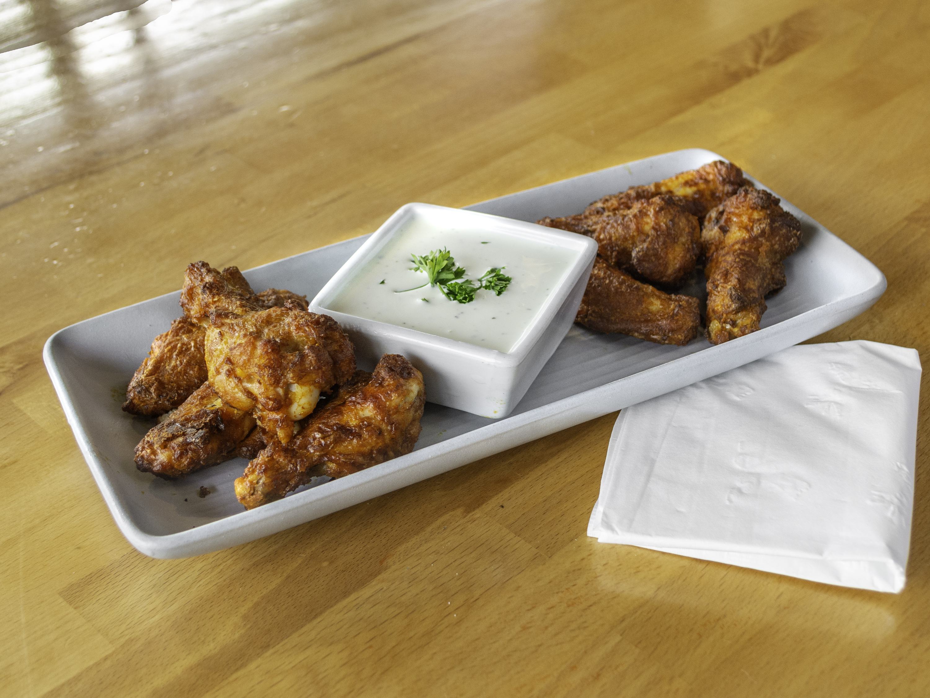 Order Real Buffalo Wings food online from Romio's Pizza store, King County on bringmethat.com