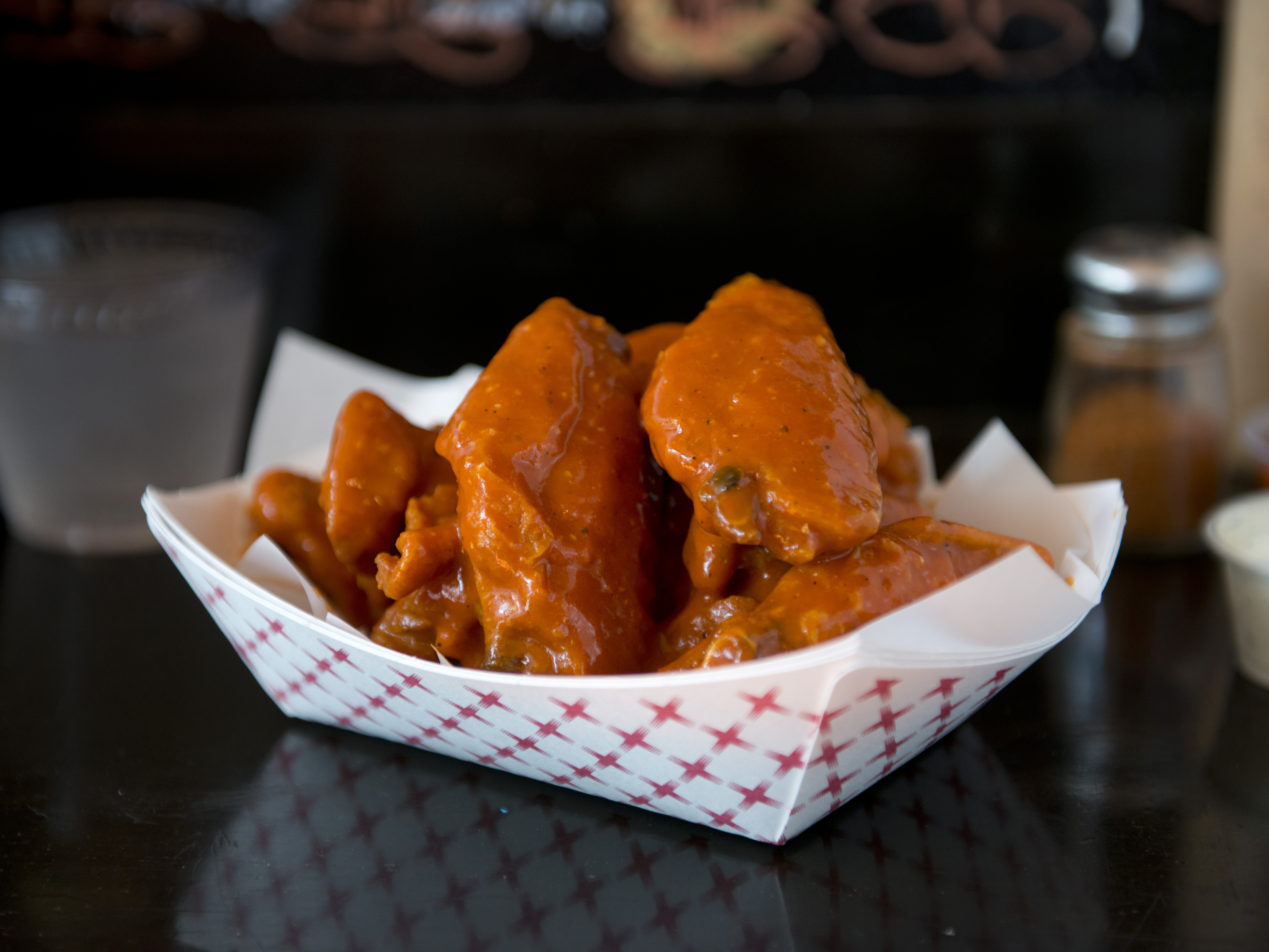 Order Small Wings food online from Wing Wings store, San Francisco on bringmethat.com