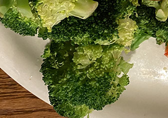 Order Steamed Broccoli food online from The Woodford Club store, Versailles on bringmethat.com