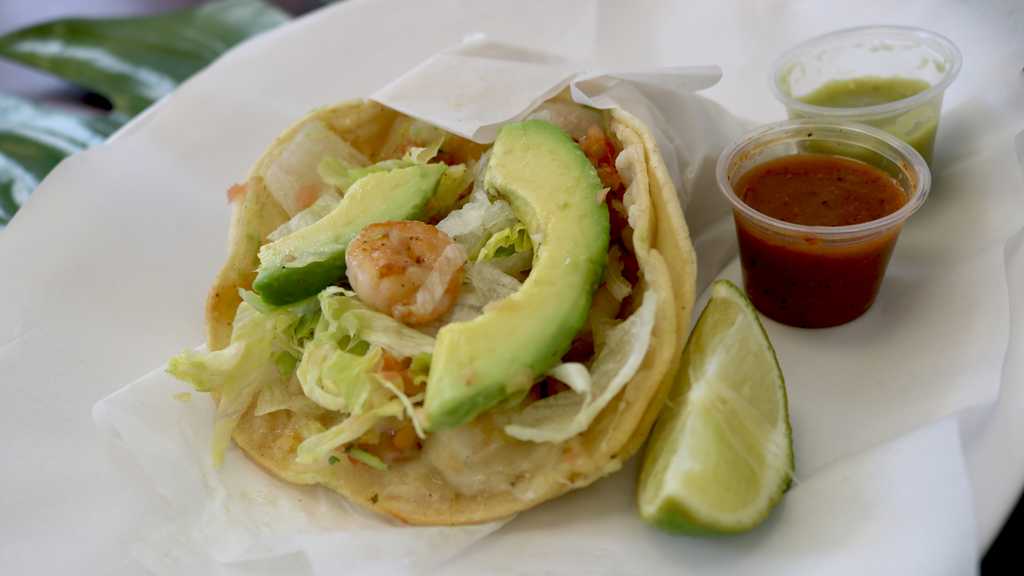 Order Fish Taco food online from Tacos A La Parrilla store, San Jose on bringmethat.com