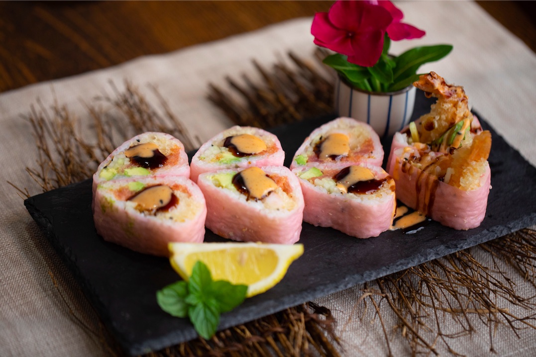 Order Sweetheart Roll food online from Taste Of Asia store, Alexandria on bringmethat.com