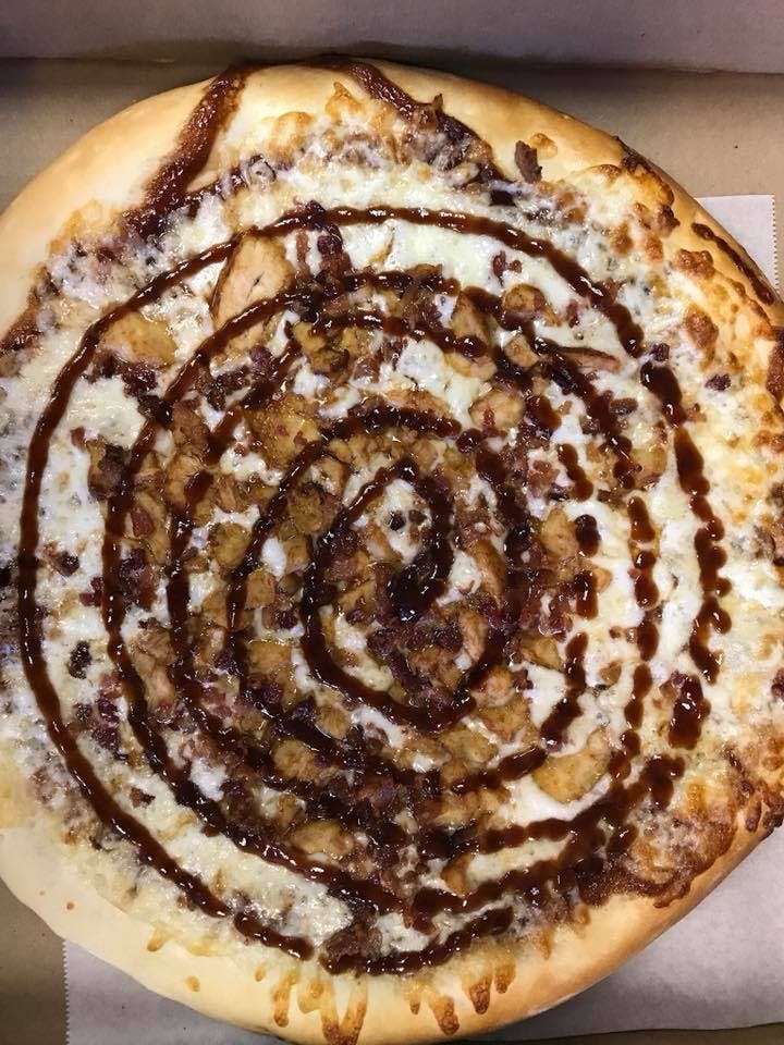 Order BBQ Chicken Pizza - 12'' food online from Rico's Pizza & Sub store, Elizabethton on bringmethat.com