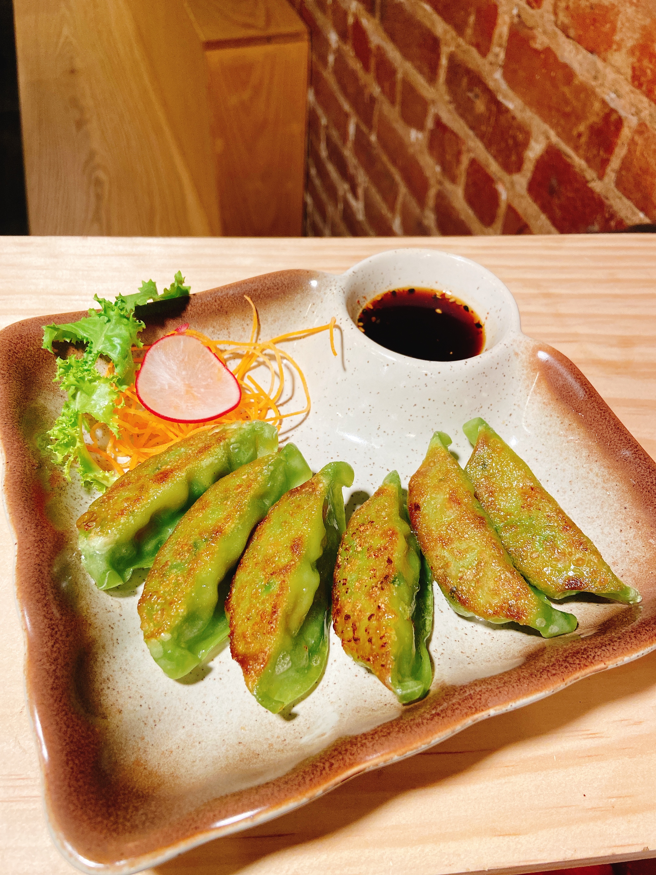 Order Vegetable Gyoza food online from Takashi Japanese Cuisine store, Morristown on bringmethat.com