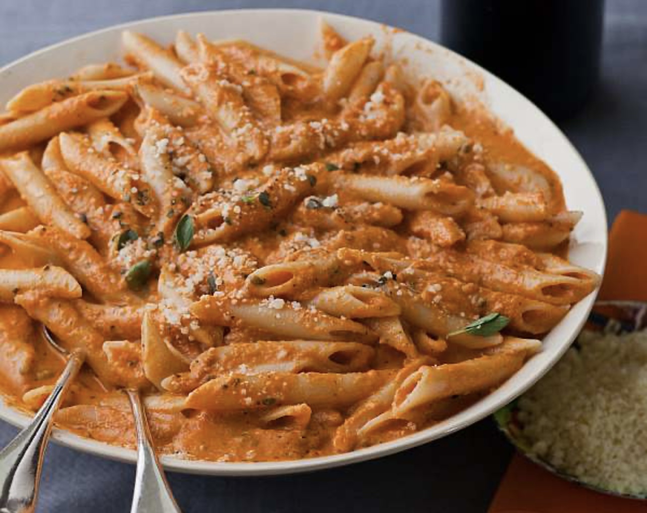 Order Penne Ala Vodka food online from Rocco's Pizzeria store, Bronx on bringmethat.com