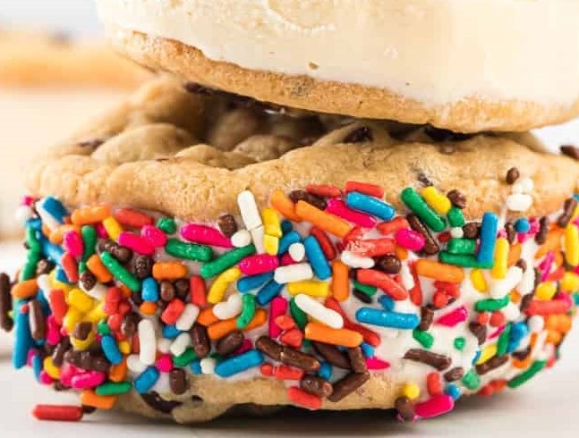 Order Cookie ice cream sandwich (choose flavor) food online from Double Dipper store, Claymont on bringmethat.com