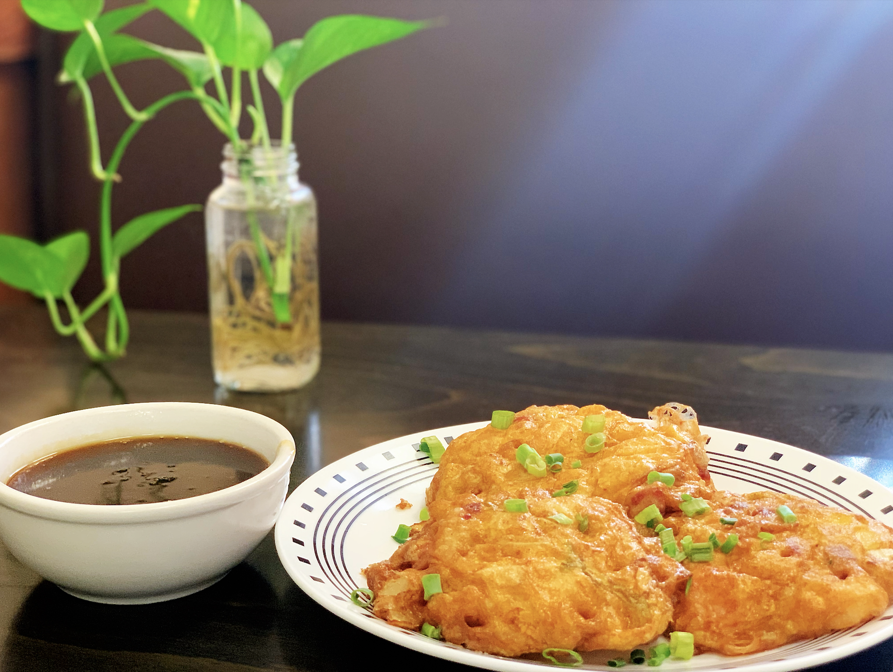 Order House Special Egg Foo Young 本楼元旦 food online from Happy Wok store, Huber Heights on bringmethat.com