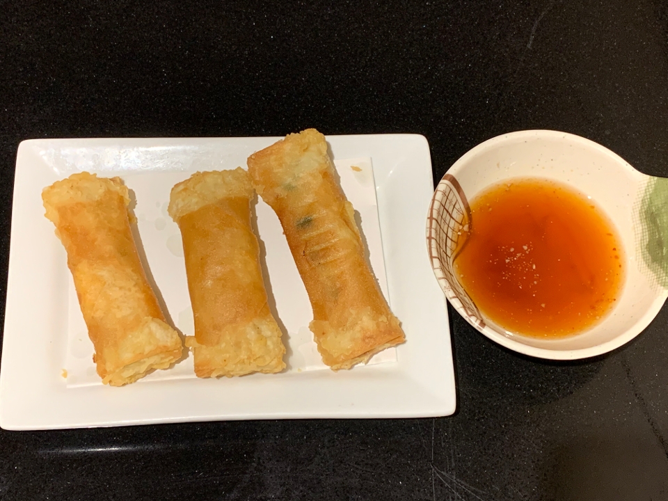 Order Shrimp Spring Roll food online from Sushi Too store, Pittsburgh on bringmethat.com