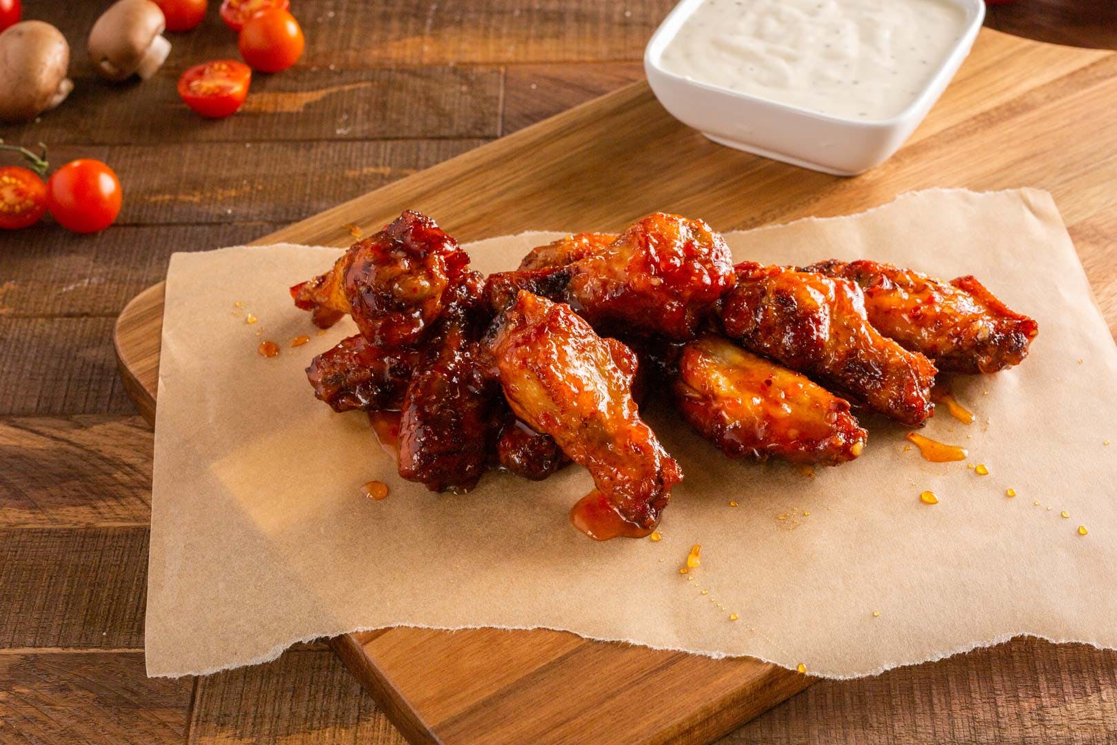 Order Classic Wings - 8 Pieces food online from Ameci Pizza & Pasta store, Glendale on bringmethat.com