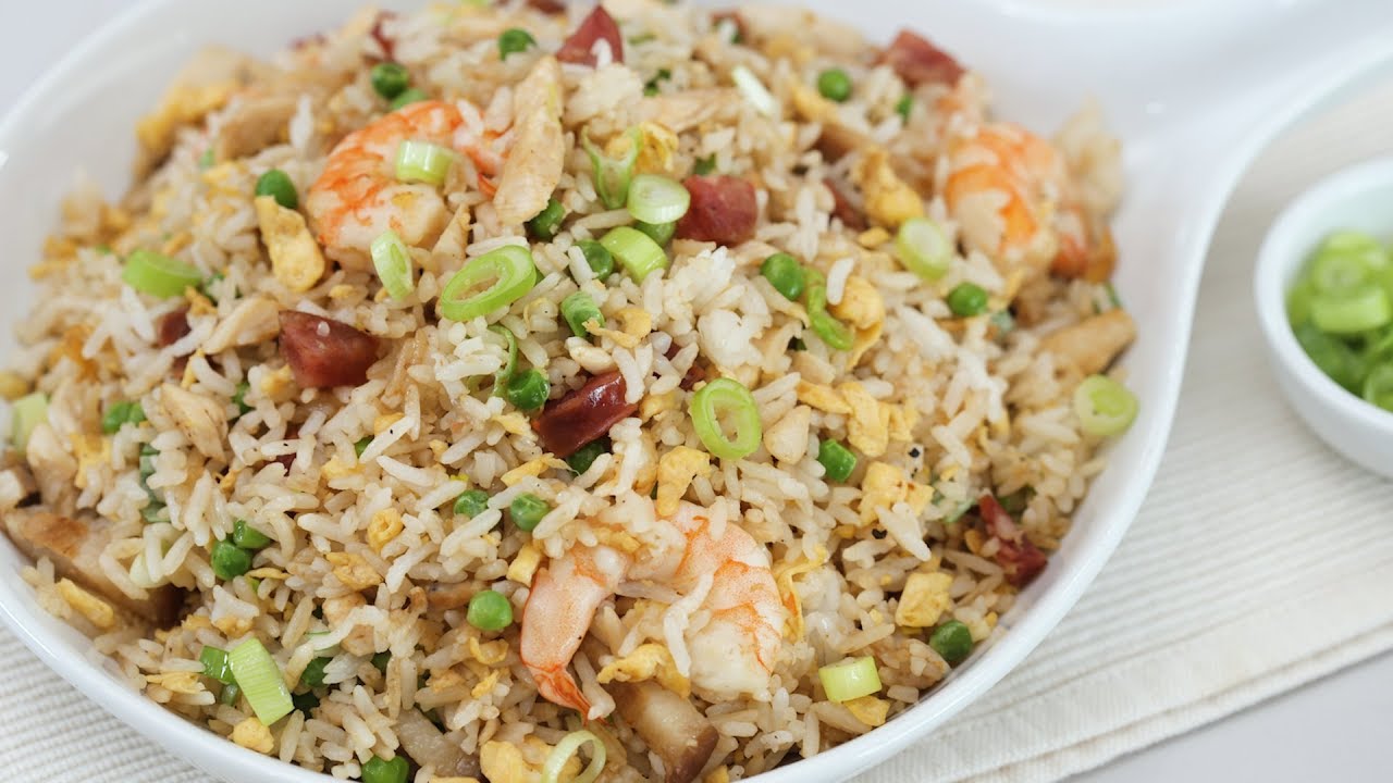 Order 38. Young Chow Fried Rice food online from Great Wall Restaurant store, Flushing on bringmethat.com