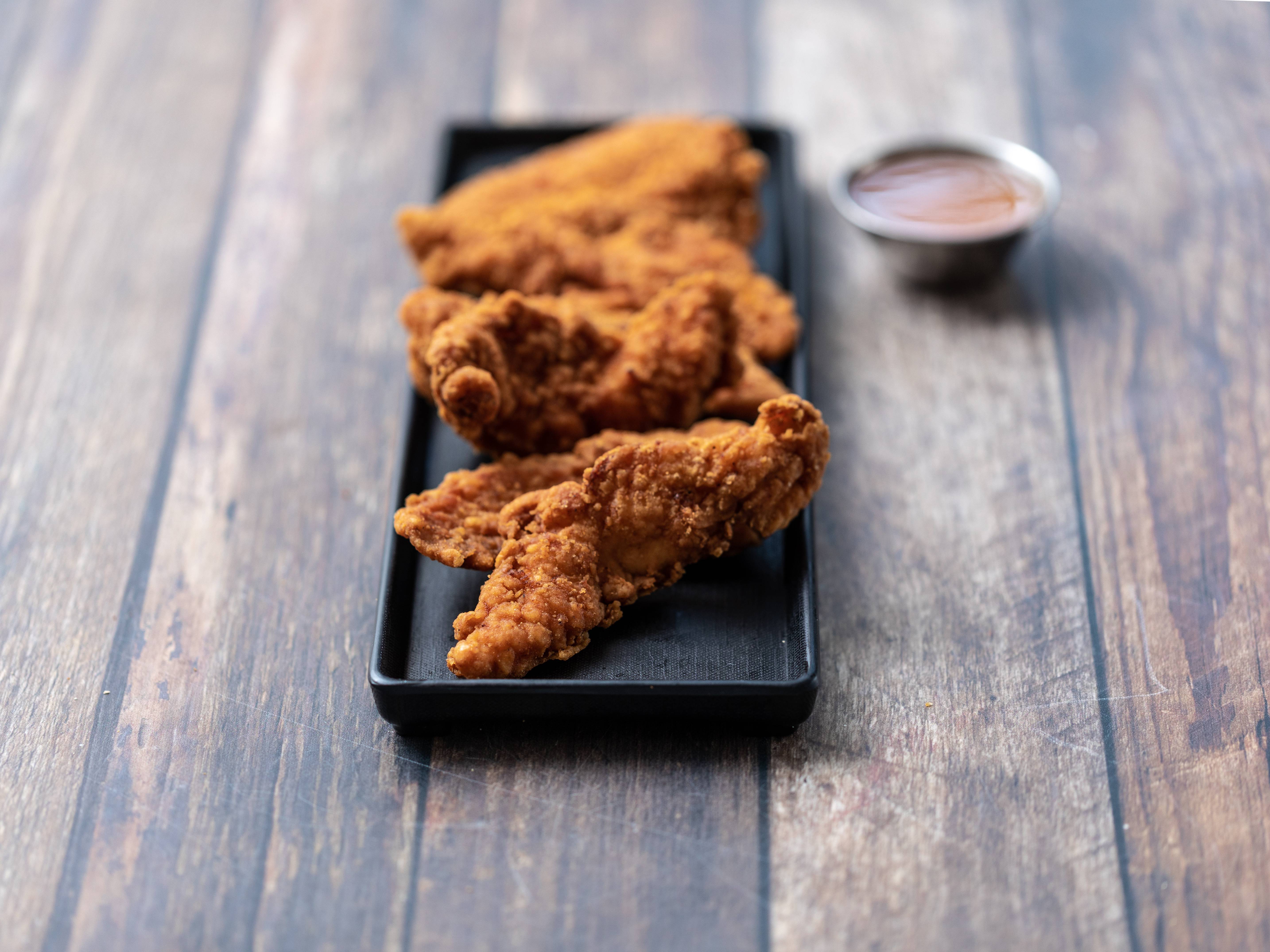 Order Chicken Fingers food online from Supreme House of Pizza store, South Boston on bringmethat.com