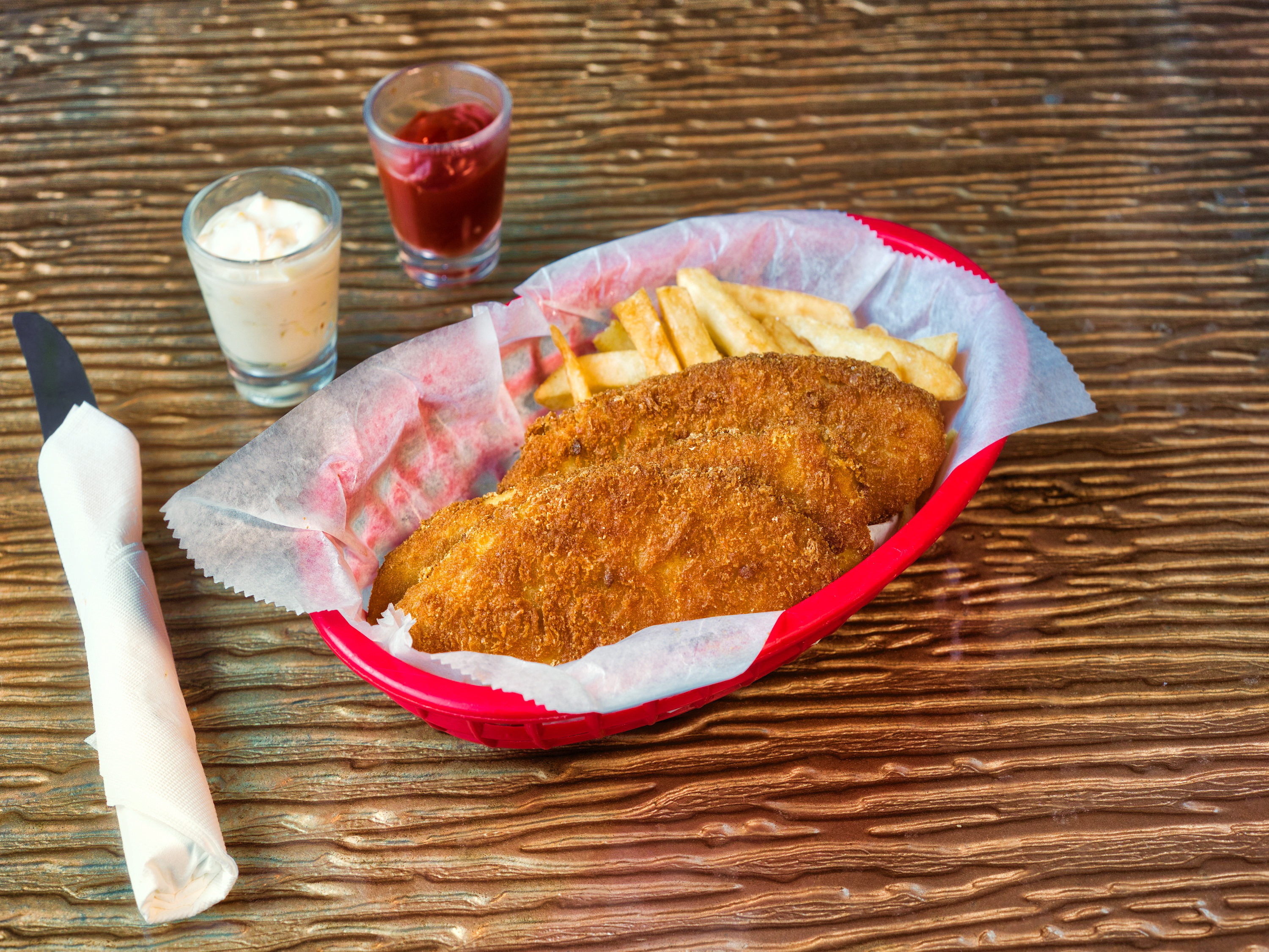 Order Fish Basket food online from Liberty Bar & Poutinerie store, Pontiac, MI on bringmethat.com