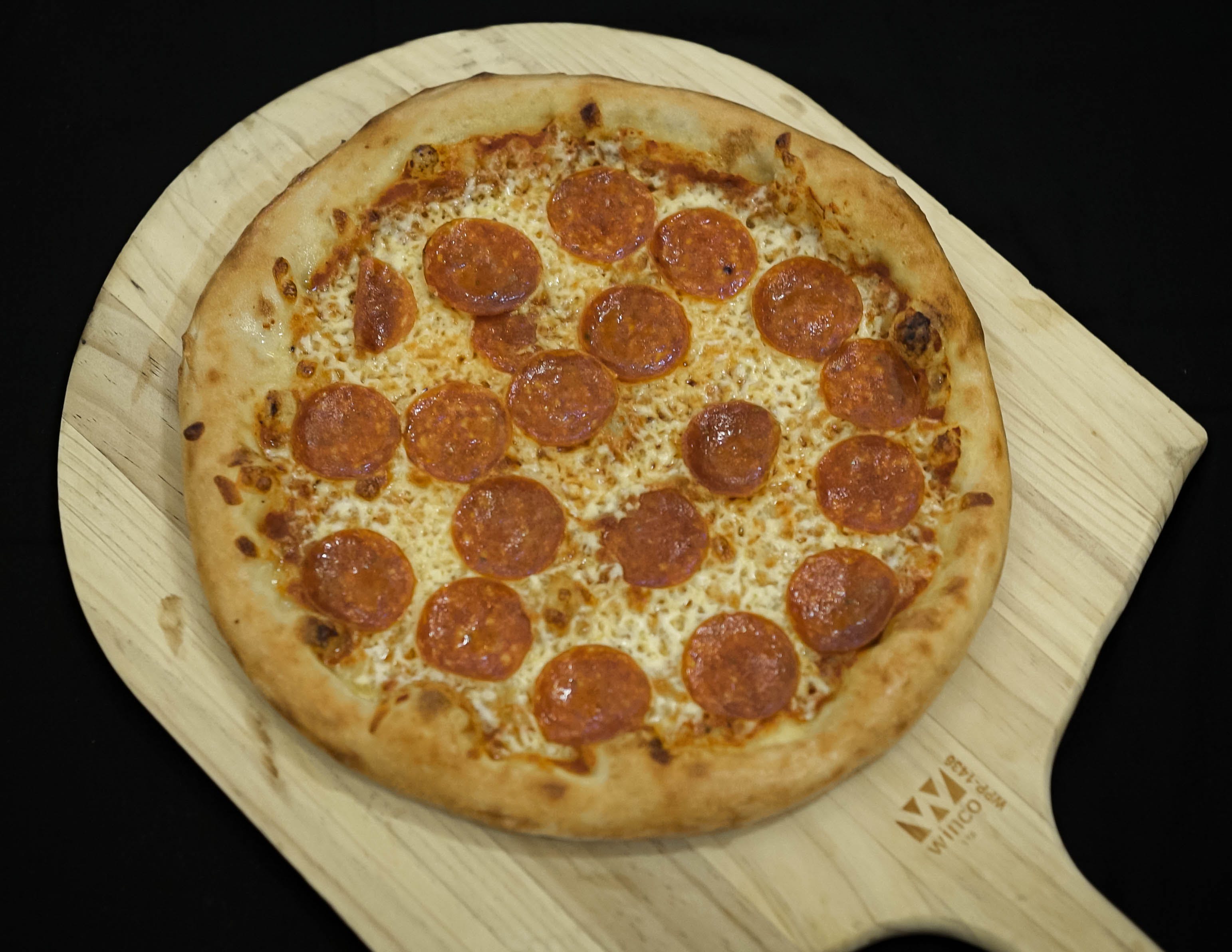 Order Pepperoni Pizza - Small food online from Buongiorno Pizza E Pasta store, Los Angeles on bringmethat.com