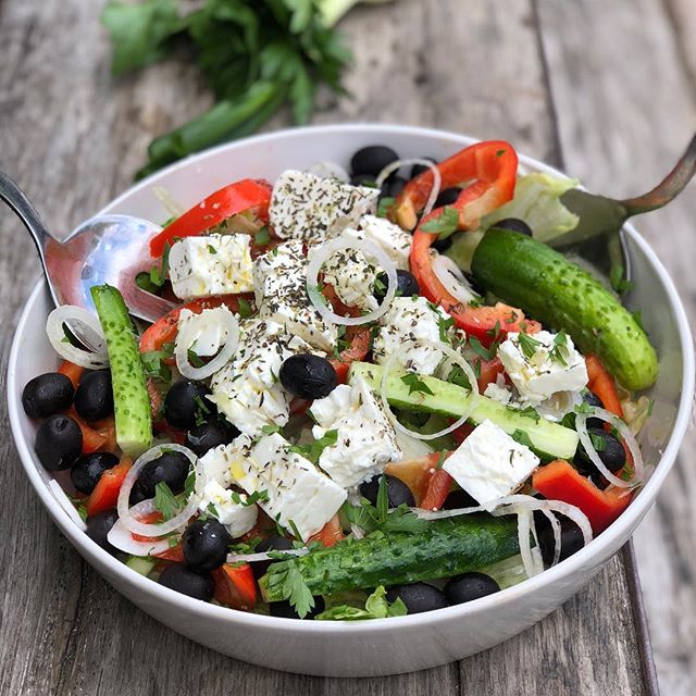 Order Greek Salad food online from Wings Things Subs Pizza and More store, Gwynn Oak on bringmethat.com