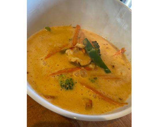 Order Panang Curry food online from Hug Thai Express store, La Mesa on bringmethat.com